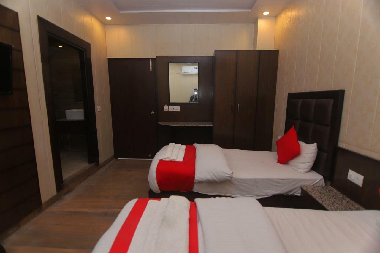 Hotel Sk International Rishīkesh Екстериор снимка