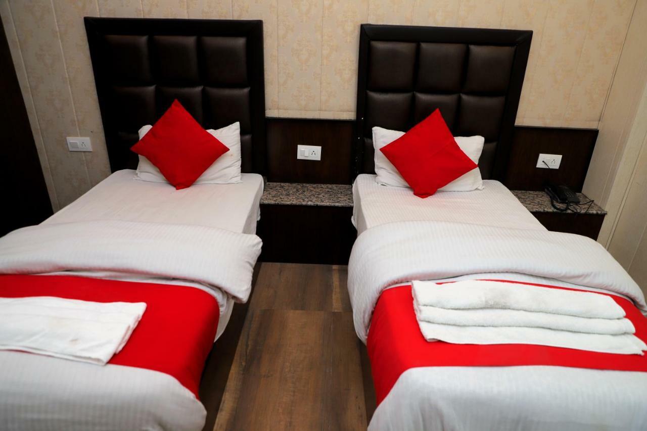 Hotel Sk International Rishīkesh Екстериор снимка