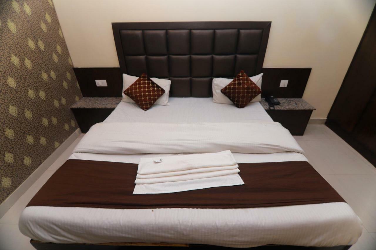 Hotel Sk International Rishīkesh Екстериор снимка