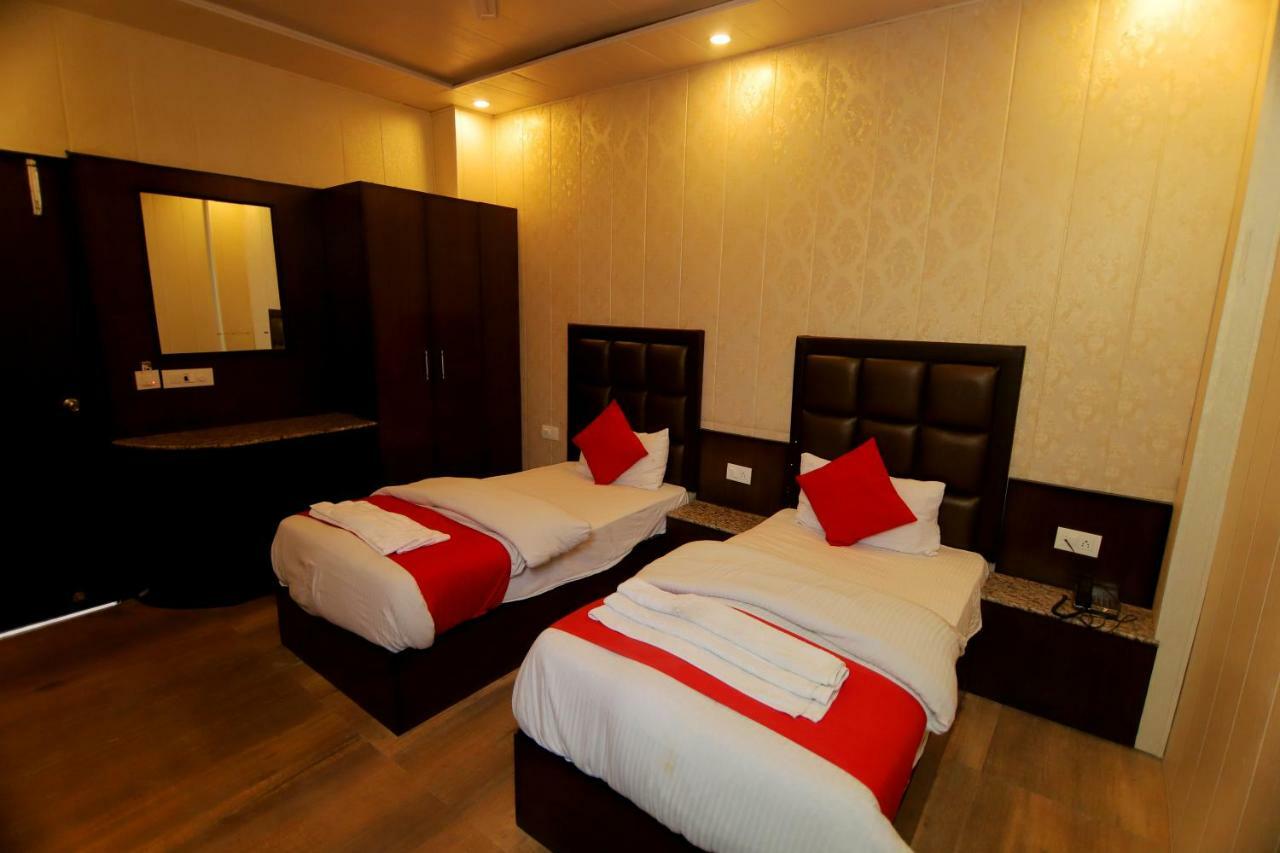 Hotel Sk International Rishīkesh Екстериор снимка