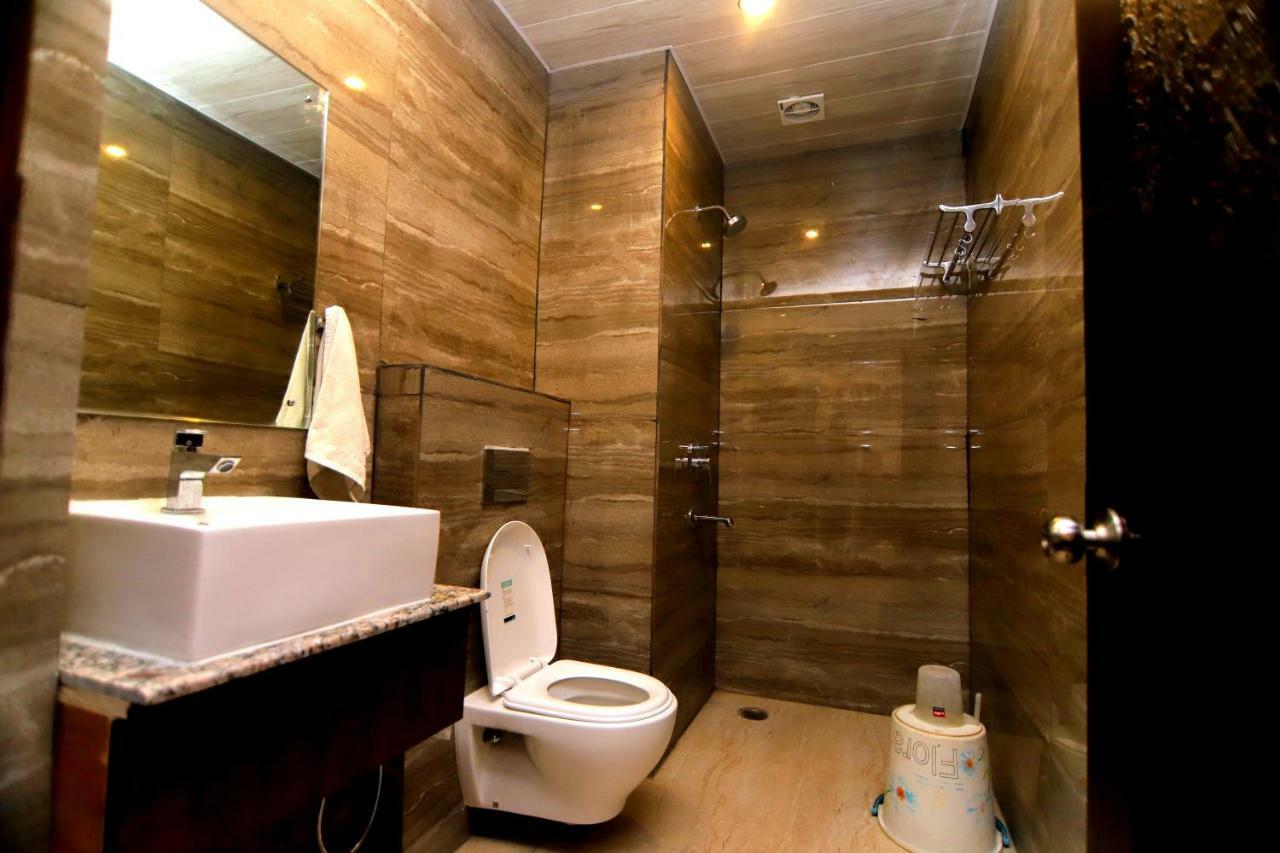 Hotel Sk International Rishīkesh Екстериор снимка