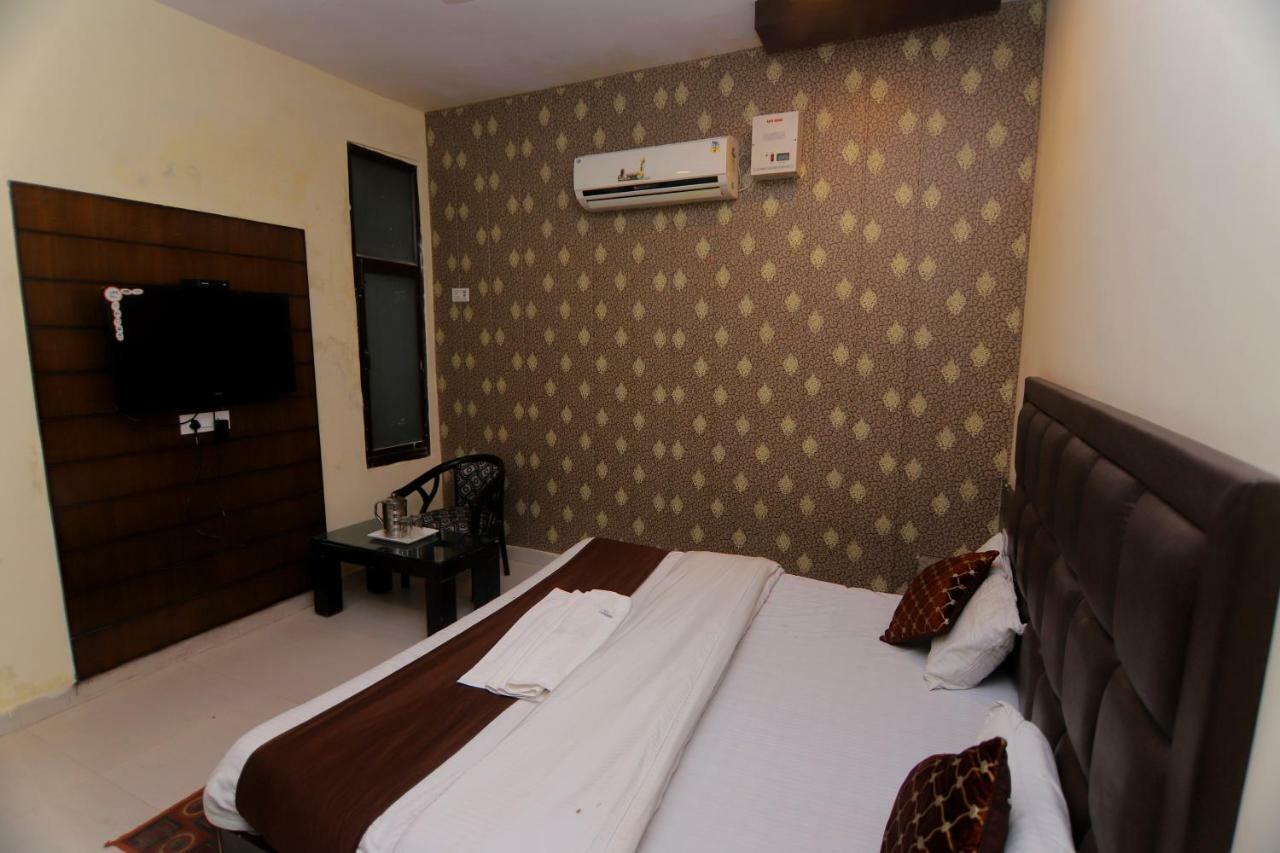Hotel Sk International Rishīkesh Екстериор снимка